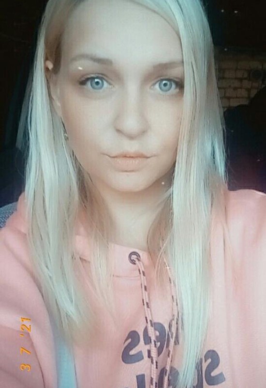 Ekaterina • 38 • Россия