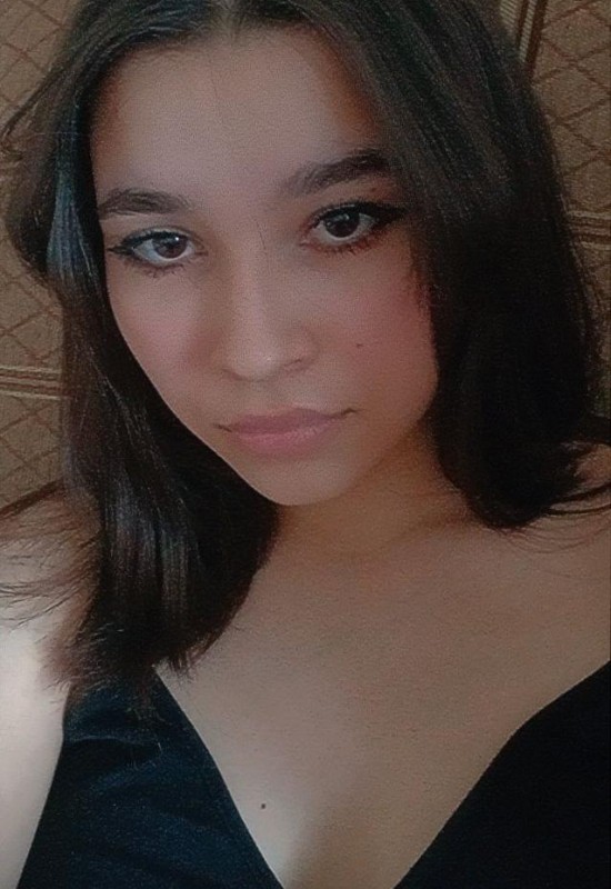 Liliana • 25 • Россия