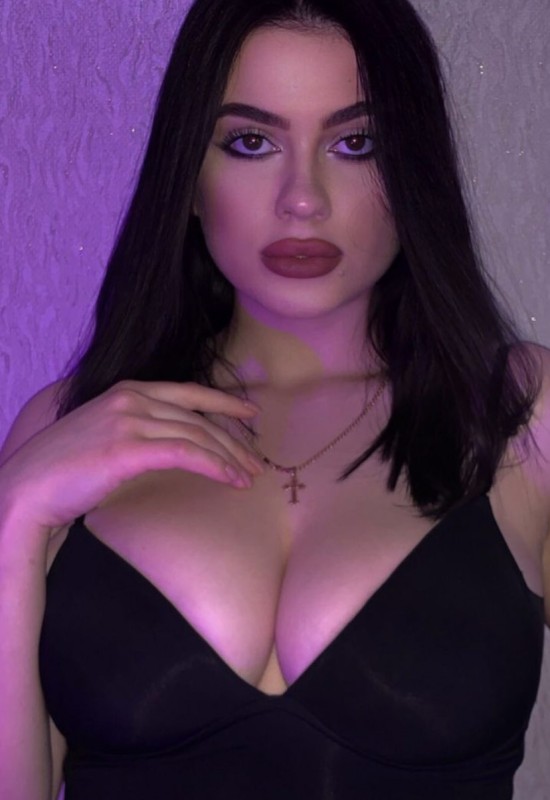 Alexa • 25 • Ukraine