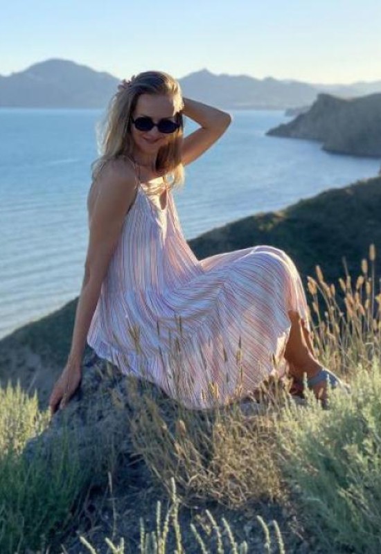 Tatiana • 40 • Russie