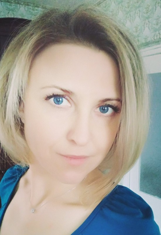 Anna • 41 • Білорусь