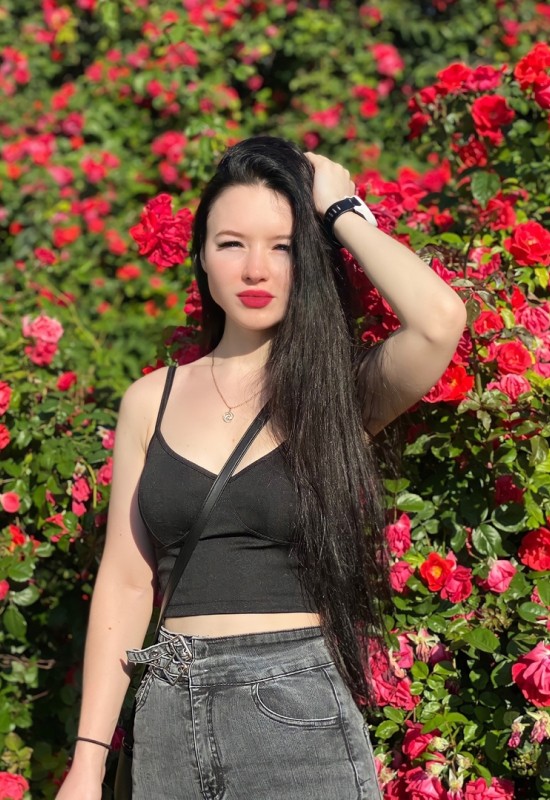 Natalia • 30 • Франція