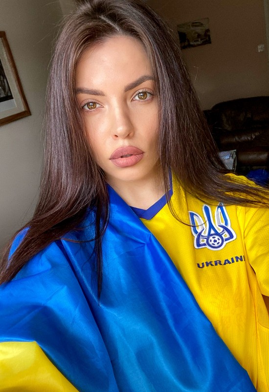 Nata • 34 • Ukraine 🇺🇦