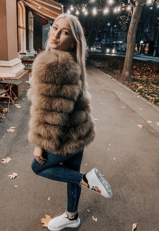 Alisa • 37 • Ukraine 🇺🇦