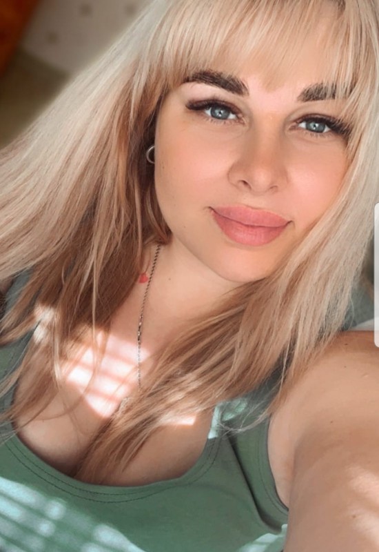 Anastasia • 29 • Ukraine