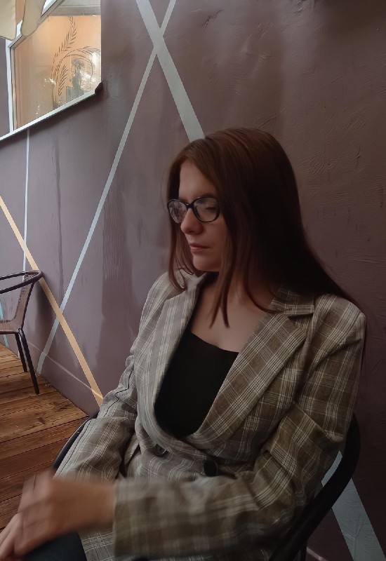 Valentina • 23 • Biélorussie