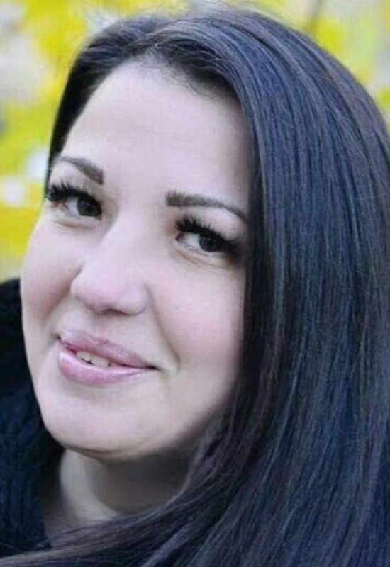 Yulia • 40 • Ukraine