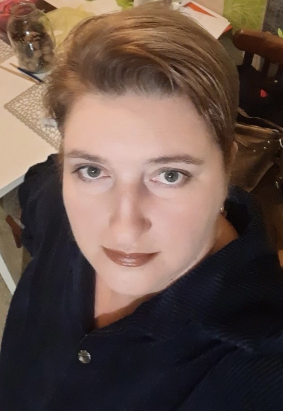 Irina • 51 • Ukraine