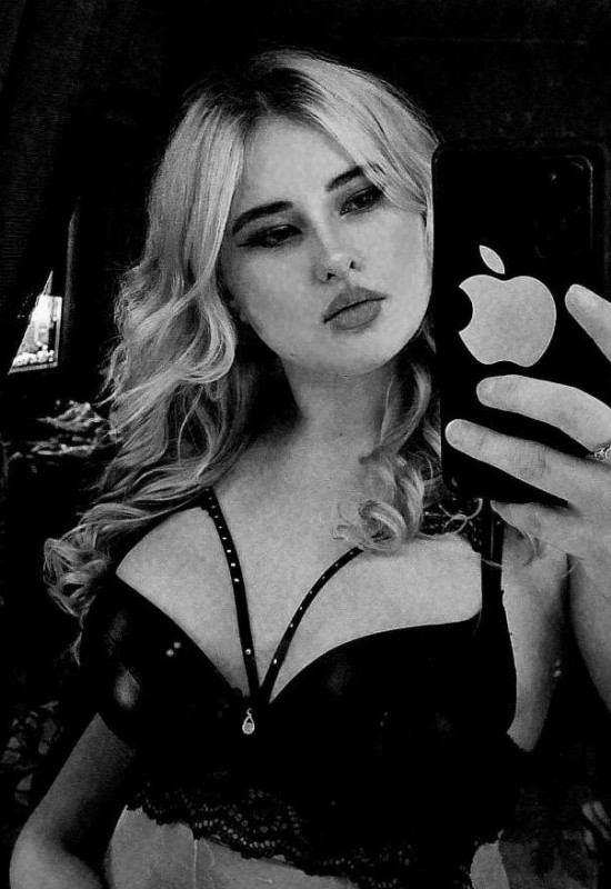 Victoreya • 22 • Biélorussie