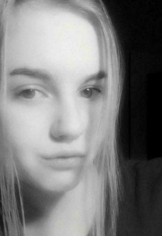 Kriss • 26 • Ukraine