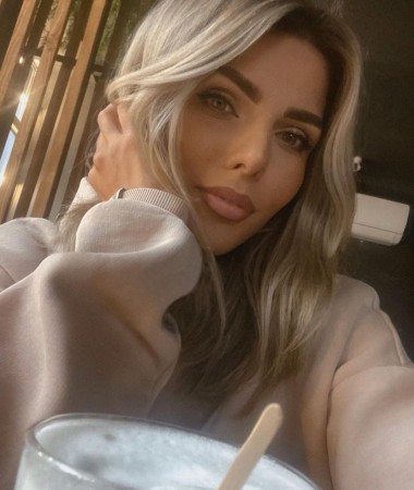 Olga, 40