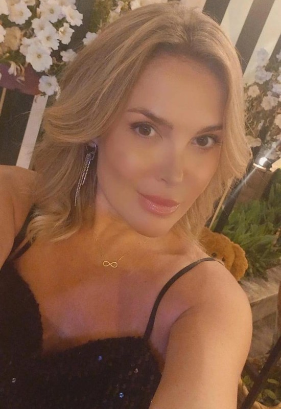 Natalia • 50 • Russia