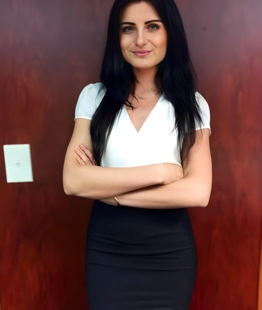 Olga, 35