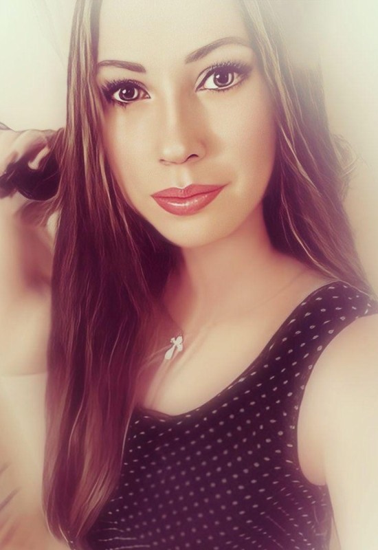 Galina • 31 • Росія