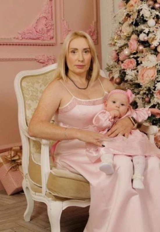 Ksusha • 47 • France