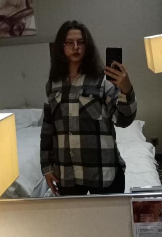 Vika • 21 • Russia