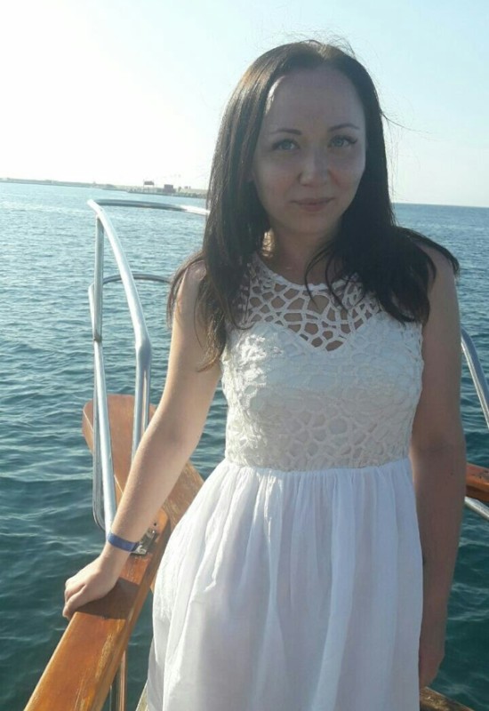 Natalia • 39 • Ukraine