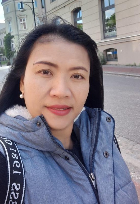 Rojnan • 44 • Germany