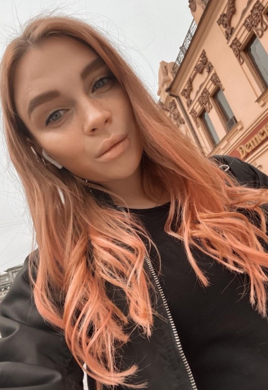 Oksana • 25 • Russia