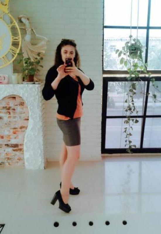 Yulia • 39 • Russia