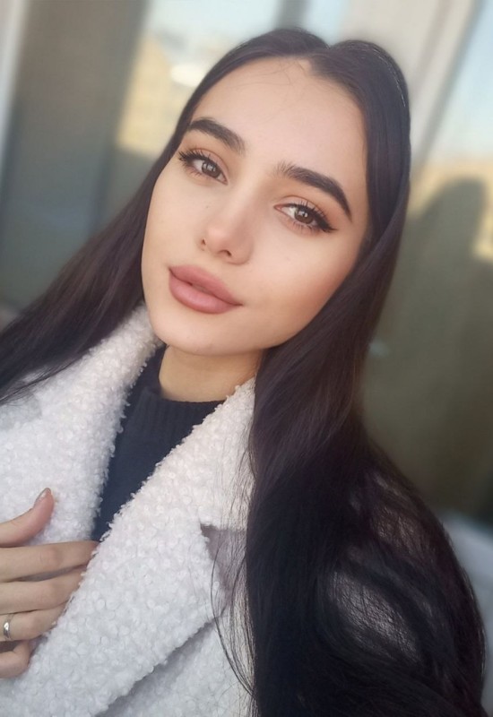 Diana • 30 • Russie