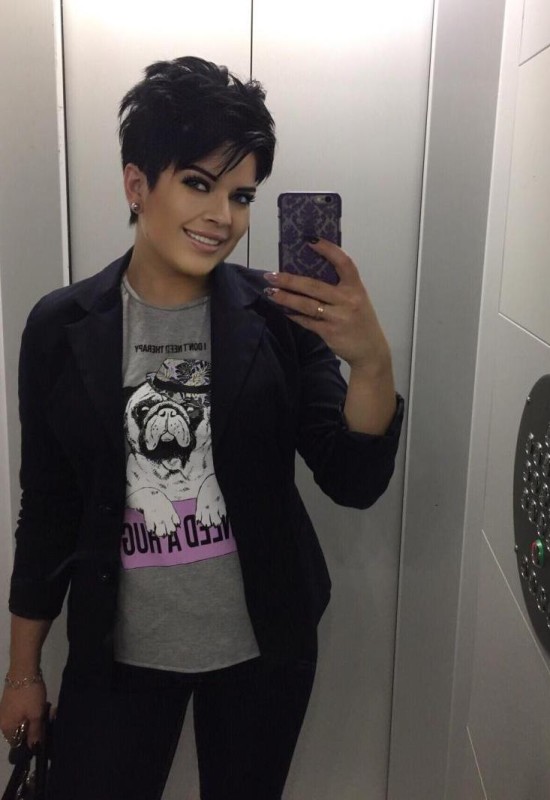 Victoria • 36 • Россия