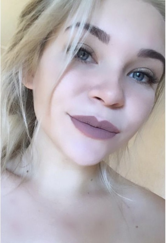 Hanna • 29 • Ukraine 🇺🇦