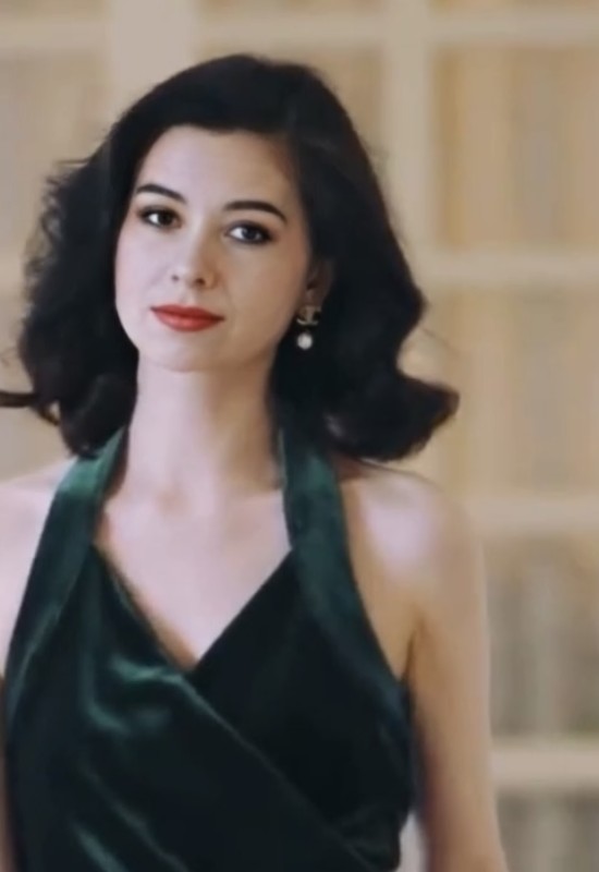 Nadiia • 42 • Russia