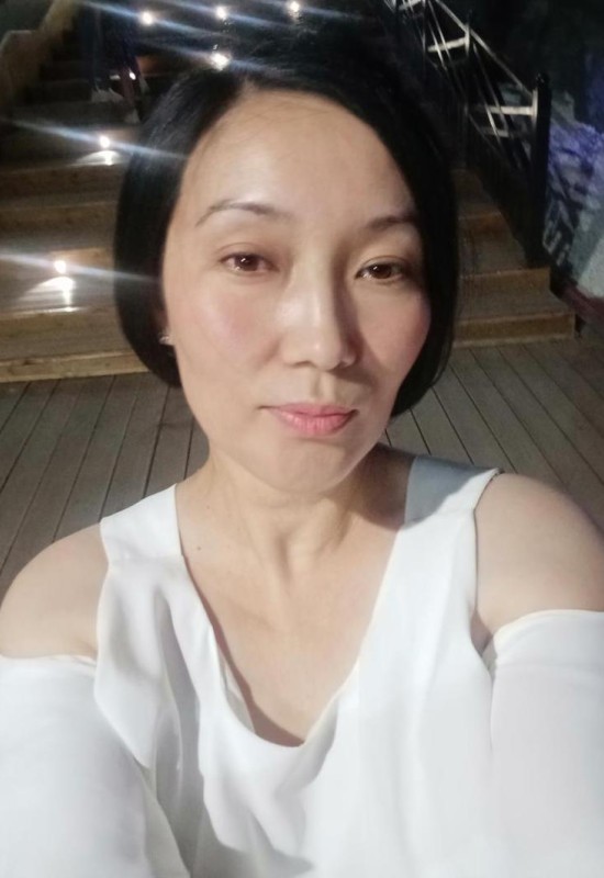 Janna • 49 • Kazakhstan