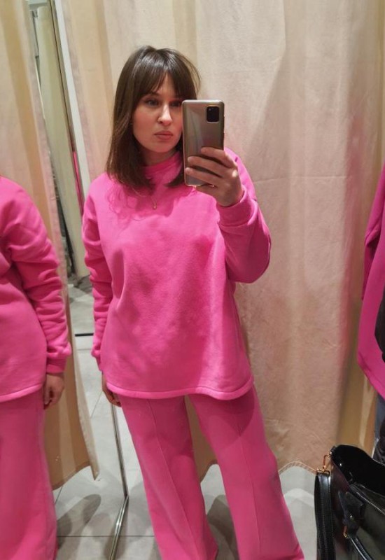 Ekaterina • 35 • Russia