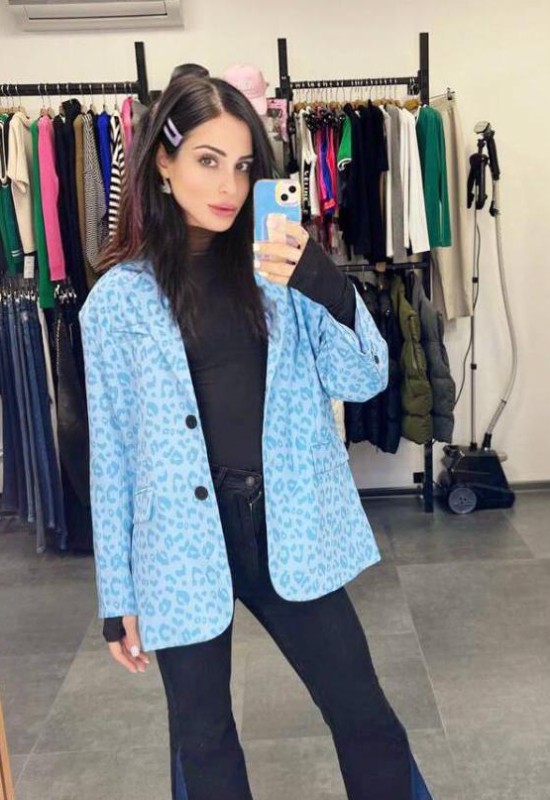 Alexandra • 25 • Russia