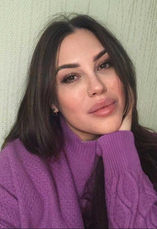 Marina • 48 • Russia