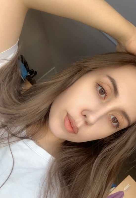 Anastaisha • 25 • Россия