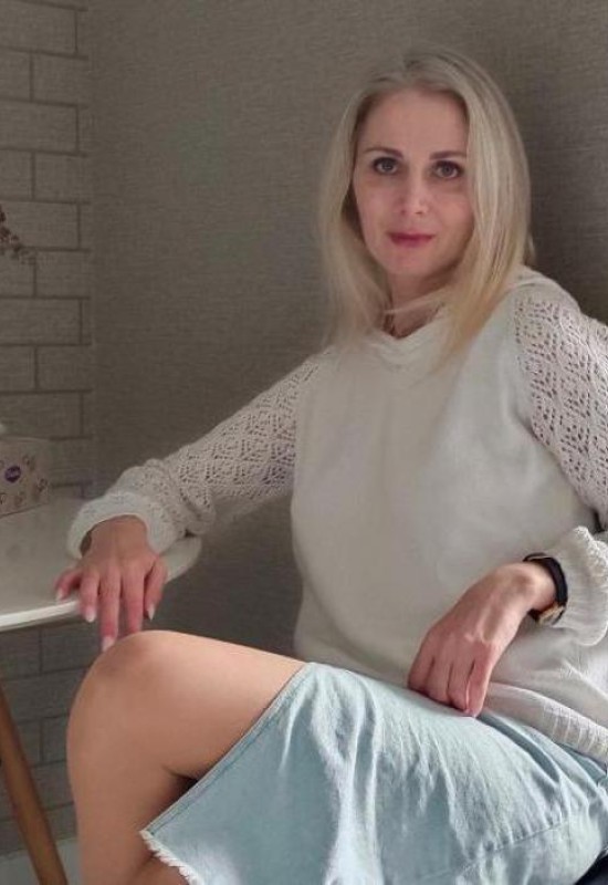 Kristina • 39 • Russie