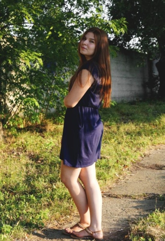 Polina • 27 • Росія