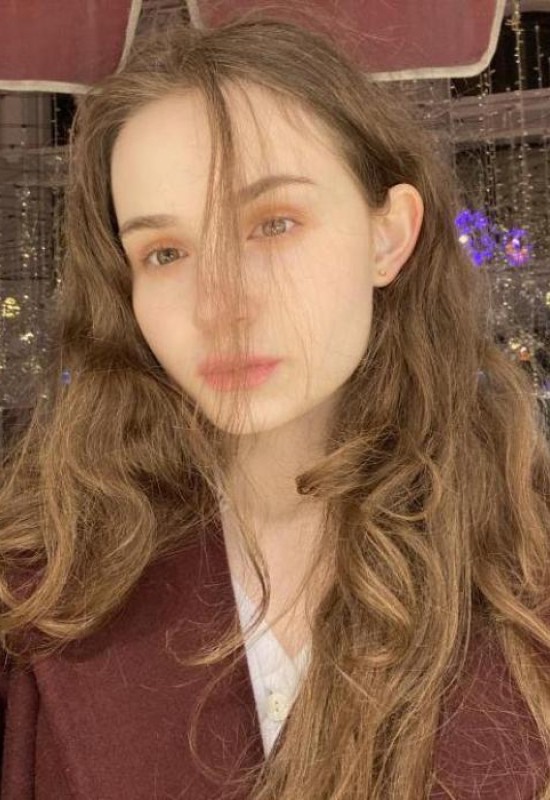 Mila • 25 • Росія