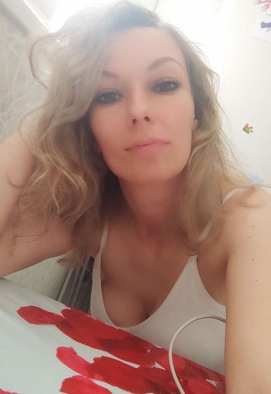 Nadia • 39 • Russia