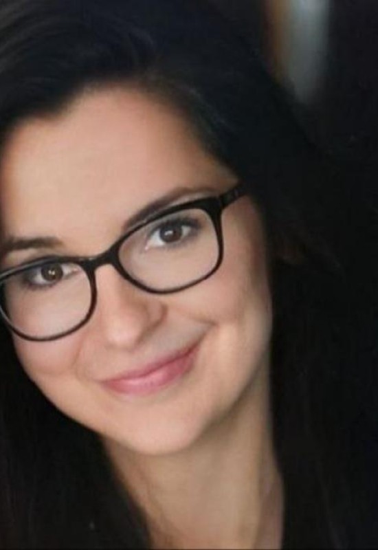 Olga • 49 • Russie