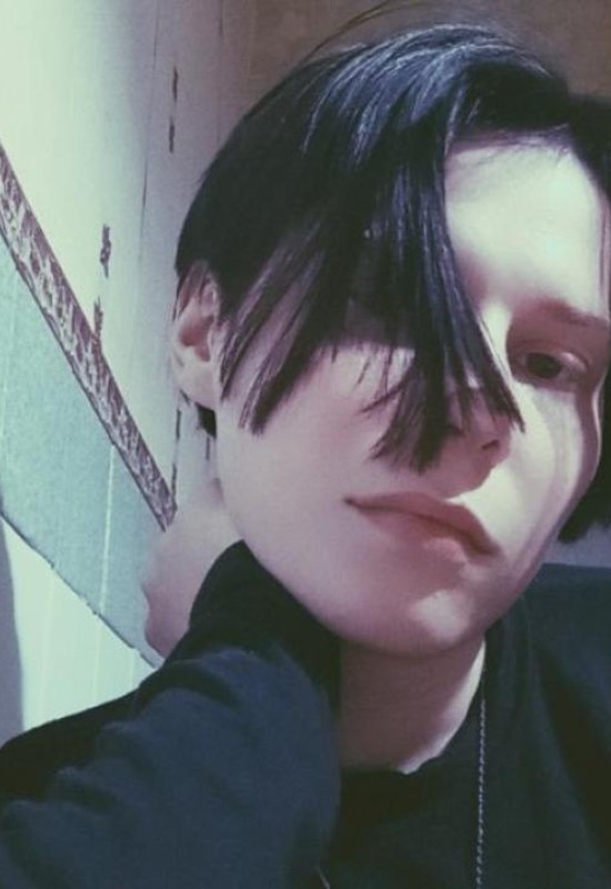 Diana • 22 • Russia