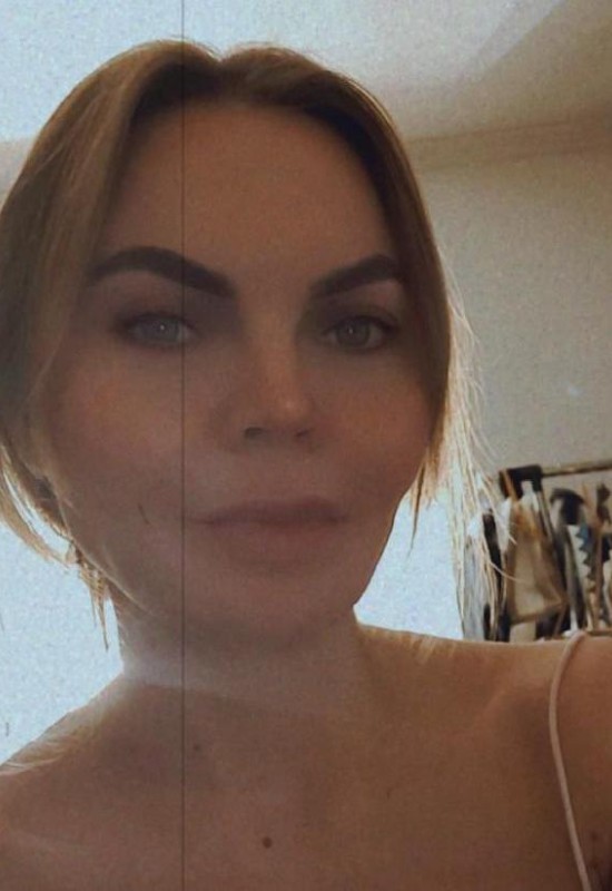 Maria • 43 • Russia