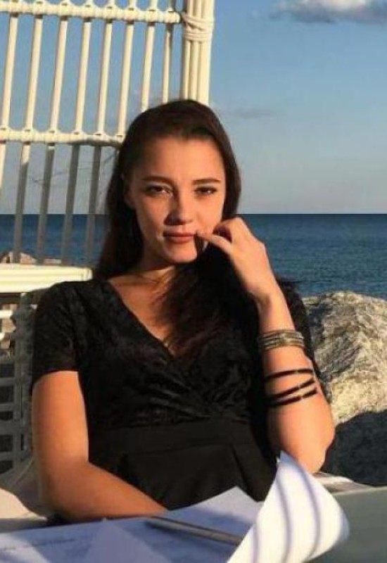 Masha • 30 • Russie