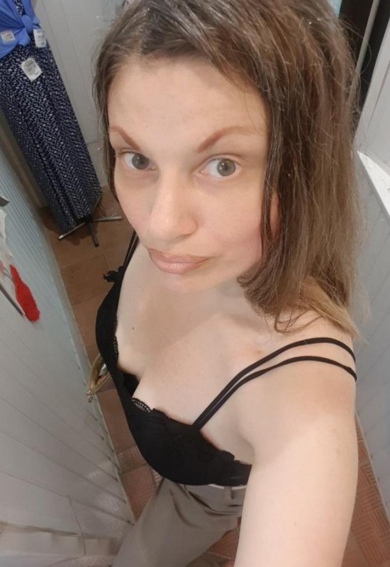 Olga • 41 • Россия