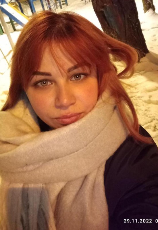 Inga • 32 • Russie