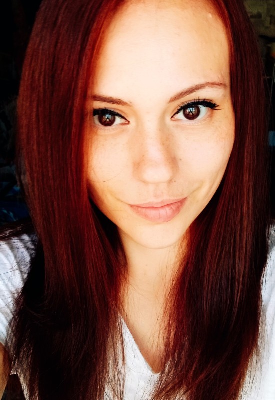 Victoria • 32 • Росія