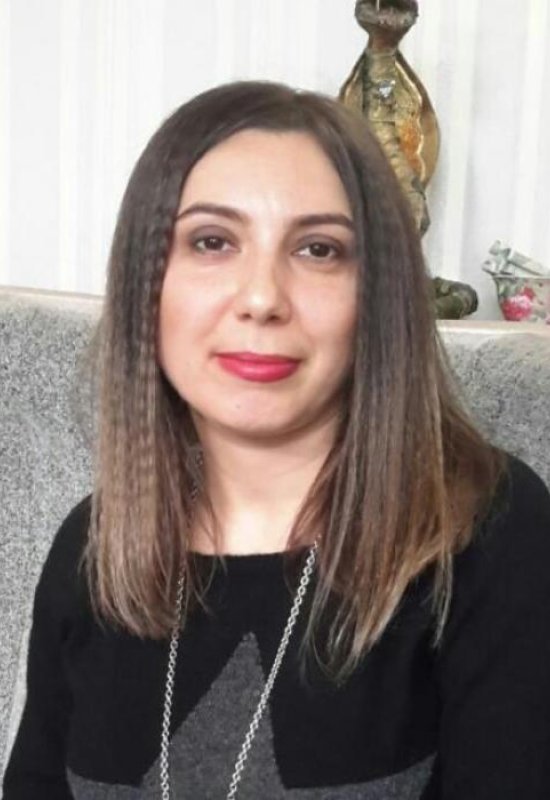 Nicole • 44 • Azerbaïdjan