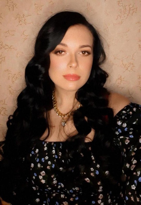 Valentina • 26 • Russie