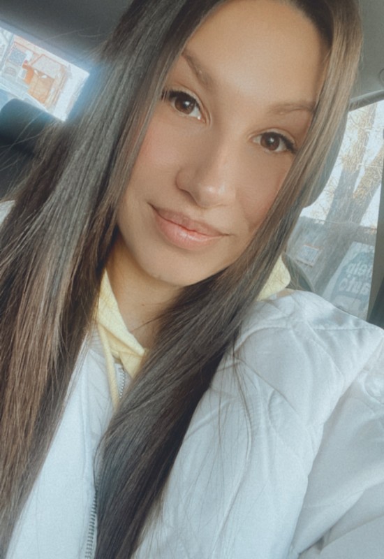 Angela • 33 • Ukraine 🇺🇦