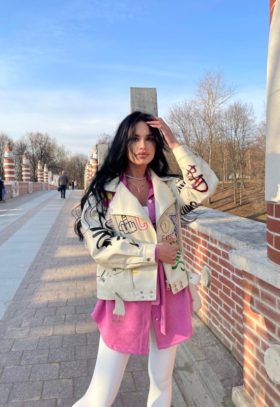 Daria • 31 • Russia