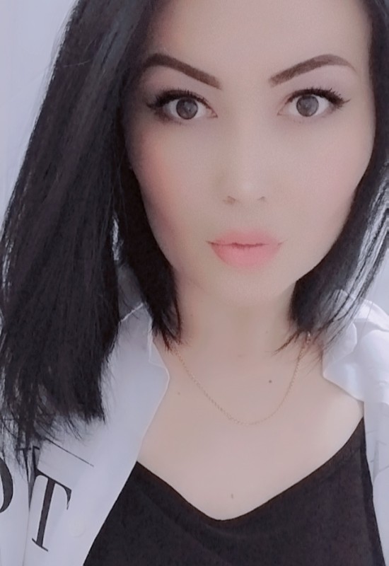 Alya • 32 • Казахстан