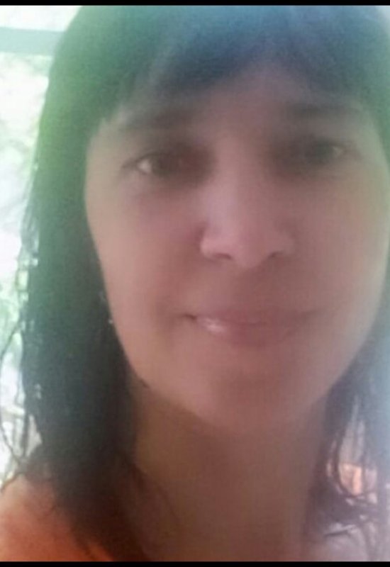 Elena • 44 • Russie